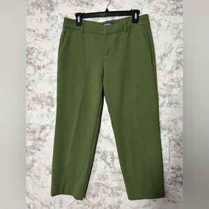 Old Navy HarperWomen's Green Ankle Pants Sz 8 EUC
48